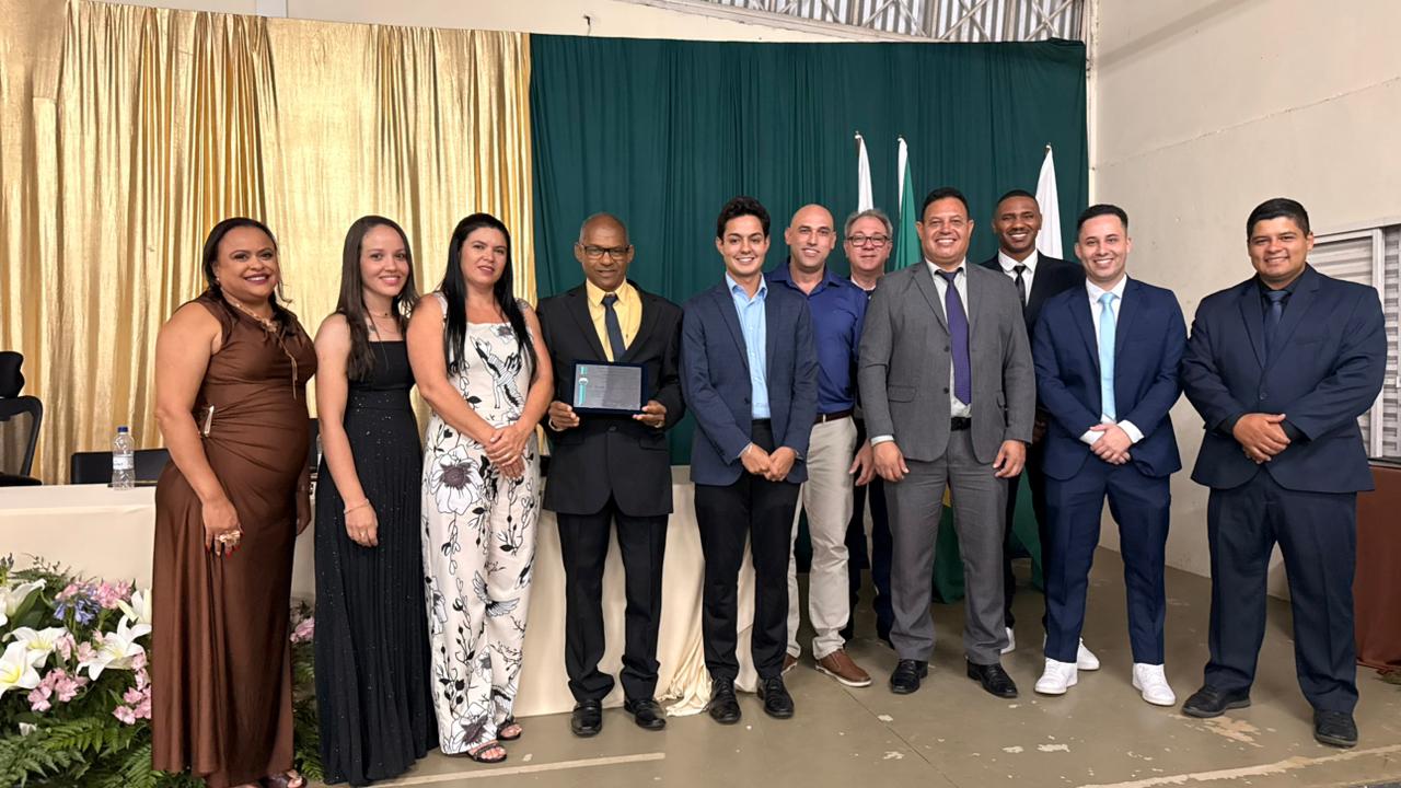 Câmara entrega Título de Cidadão Heliodorense